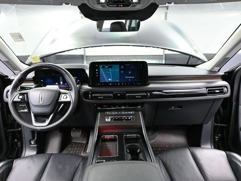 Used 2025 Lincoln Aviator Reserve w/ Jet Appearance Package image 27