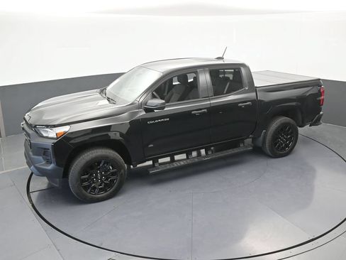 Used 2026 Chevrolet Colorado W/T w/ WT Custom Package RWD image 46