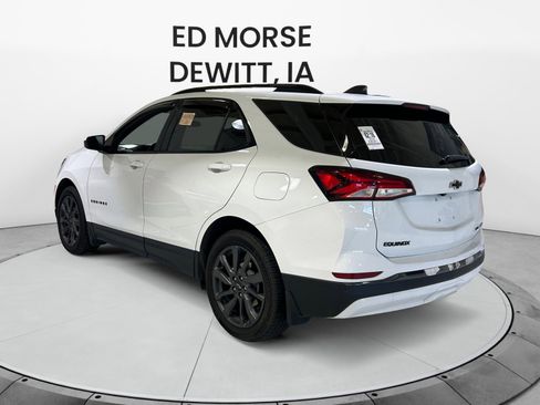 Used 2022 Chevrolet Equinox RS w/ LPO, Floor Liner Package image 2