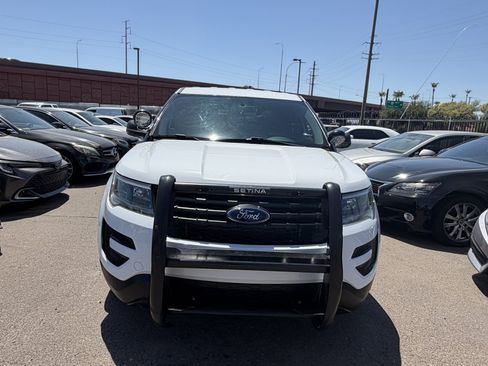 Used 2018 Ford Explorer 4WD Police Interceptor image 2
