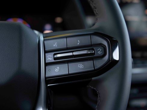 New 2026 Chevrolet Colorado Trail Boss image 17