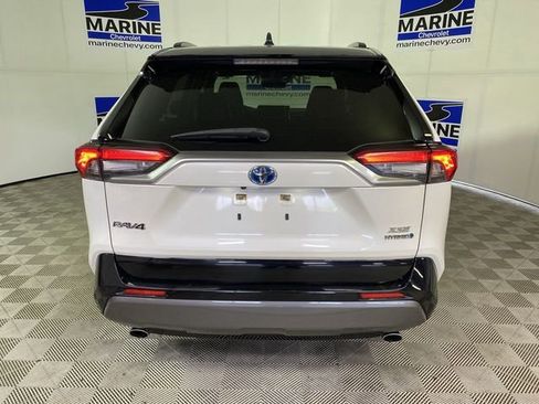 Used 2020 Toyota RAV4 XSE image 17