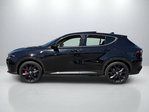 Used 2024 Dodge Hornet R/T Plus w/ Track Pack AWD/4WD image 2