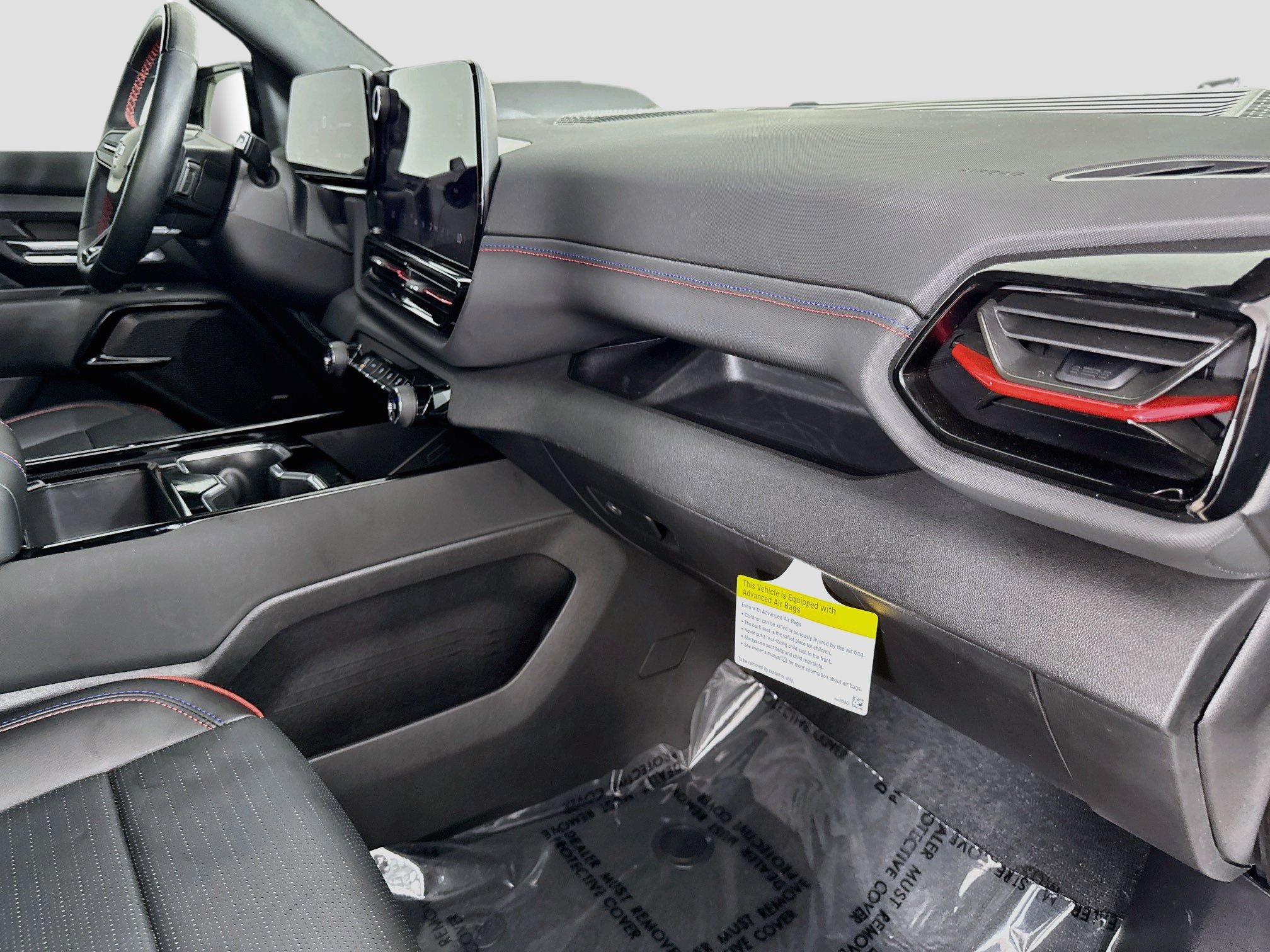Used 2024 Chevrolet Silverado EV RST AWD/4WD image 32