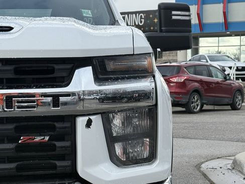 Used 2022 Chevrolet Silverado 3500 LT w/ Convenience Package image 30