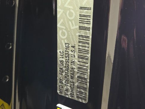 Certified 2025 Jeep Gladiator High Tide image 25