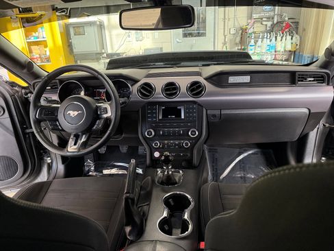 Used 2017 Ford Mustang GT w/ Black Accent Package image 12