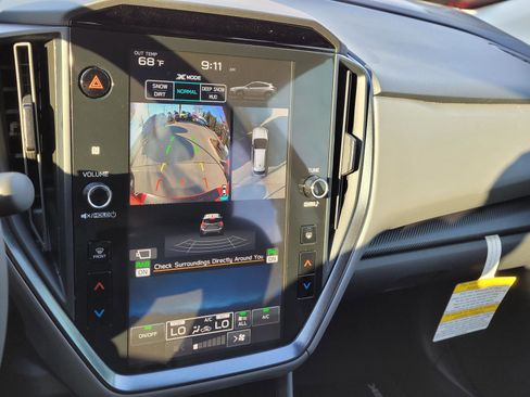 New 2026 Subaru Crosstrek 2.5i Limited w/ Crosstrek Mirror Package image 9