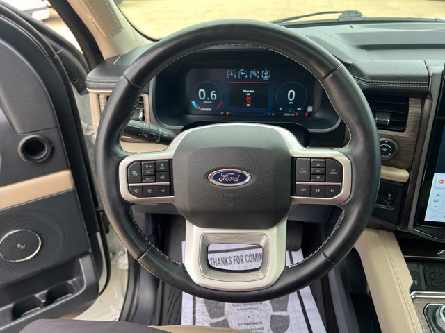 Used 2023 Ford Expedition Limited AWD/4WD image 32