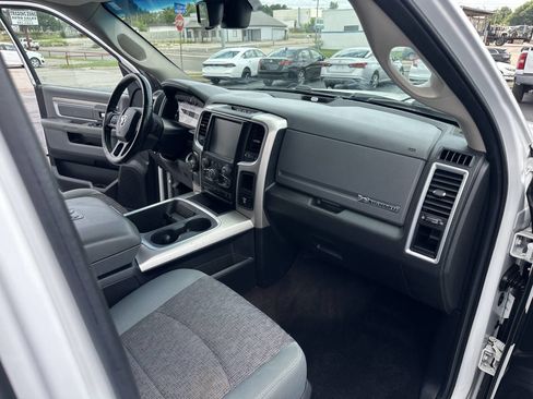 Used 2016 RAM 1500 Big Horn RWD image 20
