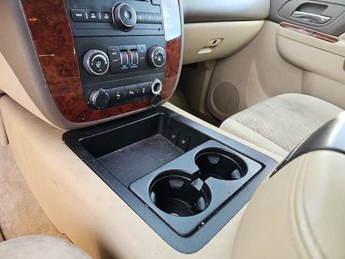 Used 2012 Chevrolet Tahoe LS w/ Convenience Package RWD image 21