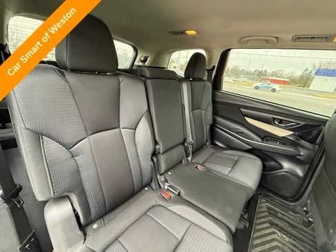 Used 2022 Subaru Ascent Premium w/ Convenience Package AWD/4WD image 22