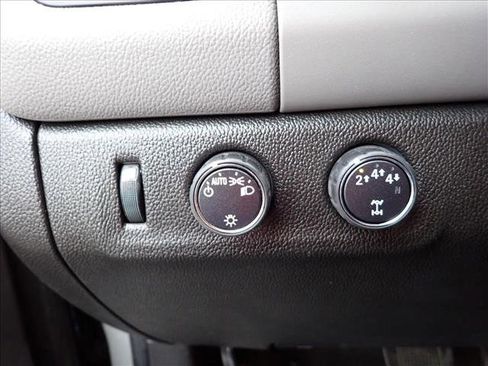 Used 2018 Chevrolet Colorado W/T w/ WT Convenience Package image 12