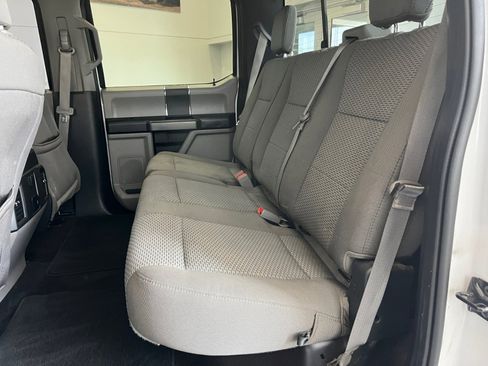 Used 2020 Ford F150 XLT image 24