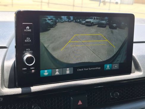 Used 2025 Honda CR-V EX-L image 17