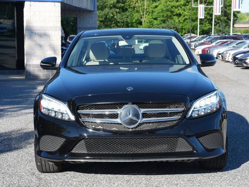 Used 2019 Mercedes-Benz C 300 4MATIC Sedan image 2