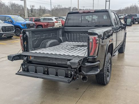 New 2026 GMC Sierra 2500 AT4 w/ AT4 Premium Plus Package image 13