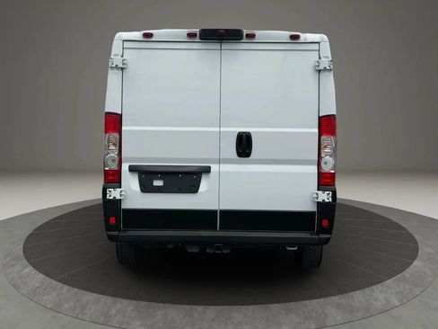 Used 2023 RAM ProMaster 2500 FWD image 5