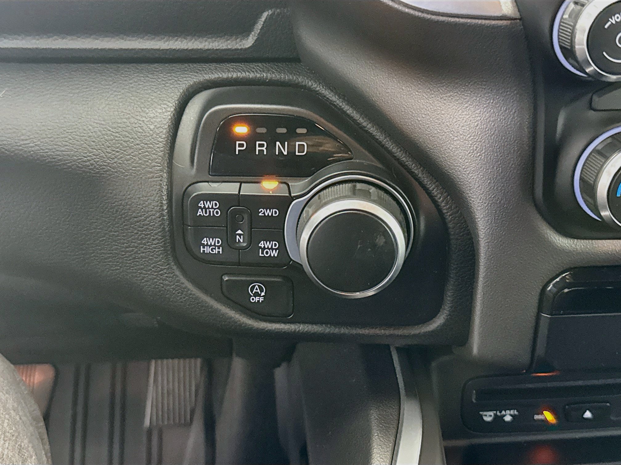 Used 2019 RAM 1500 Big Horn AWD/4WD image 17