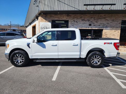 Used 2021 Ford F150 Lariat w/ Trailer Tow Package image 2
