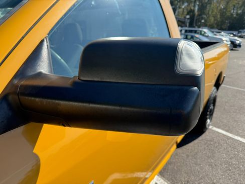 Used 2017 RAM 2500 Tradesman w/ Power & Remote Entry Group image 13