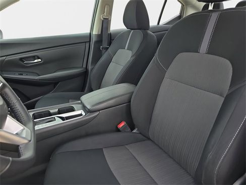 Used 2023 Nissan Sentra SV w/ All-Weather Package image 17