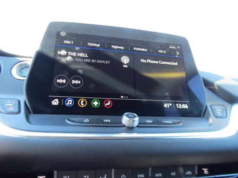 Used 2023 Chevrolet Blazer LT w/ Driver Confidence Package image 22