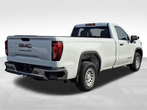 Used 2024 GMC Sierra 1500 Pro w/ Convenience Package image 6