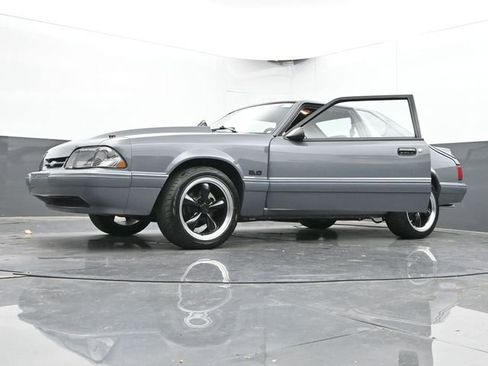 Used 1993 Ford Mustang LX image 62