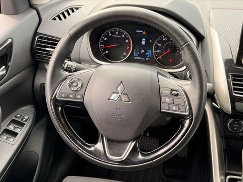 Used 2025 Mitsubishi Eclipse Cross SE AWD/4WD image 16