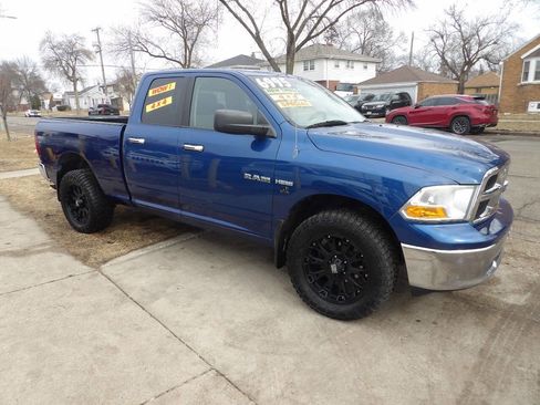 Used 2010 Dodge Ram 1500 Truck SLT image 3