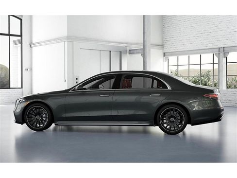 New 2026 Mercedes-Benz S 580 4MATIC Sedan image 33