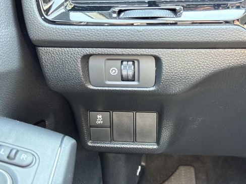 Used 2025 Honda Civic Sport image 14