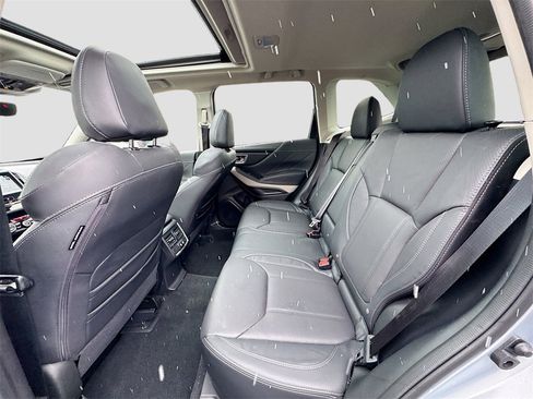 Used 2024 Subaru Forester Limited image 26