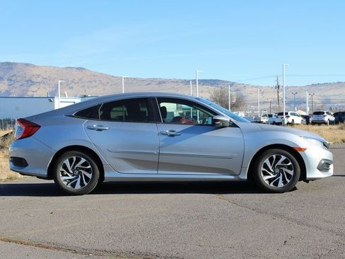 Used 2016 Honda Civic EX image 7