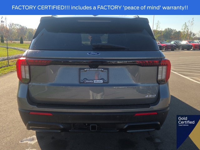 Used 2025 Ford Explorer ST-Line w/ ST-Line Street Pack AWD/4WD image 10