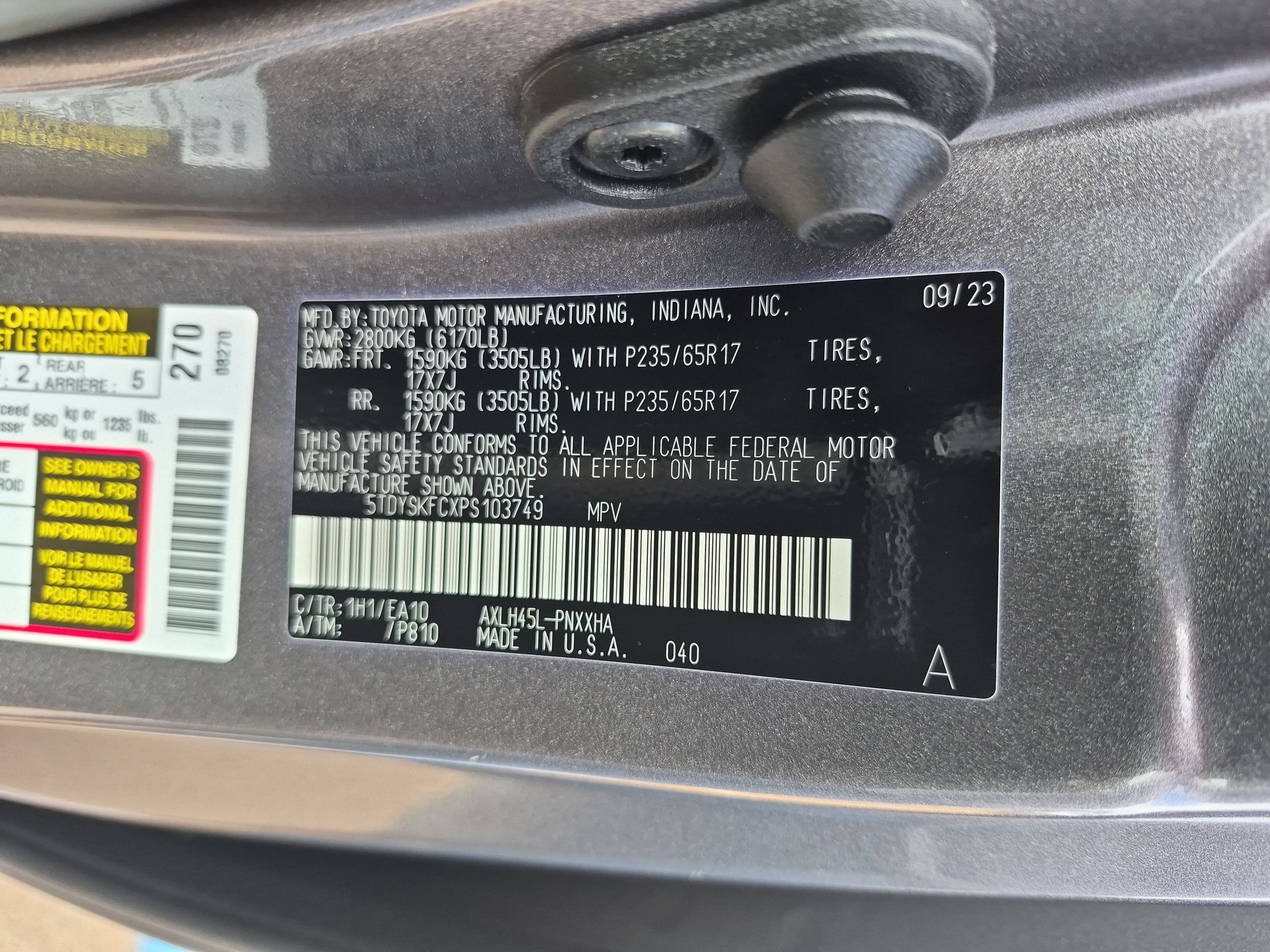 Used 2023 Toyota Sienna XLE AWD/4WD image 35