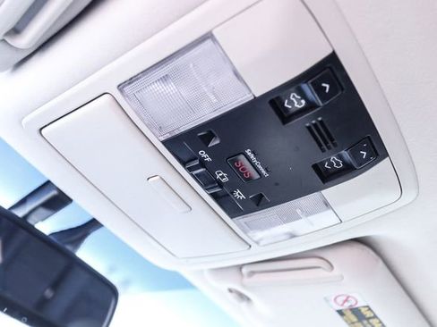 Used 2014 Lexus GX 460 w/ Premium Package AWD/4WD image 35