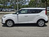 Used 2020 Kia Soul LX image 2