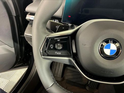 Certified 2026 BMW 530i xDrive w/ Premium Package image 18