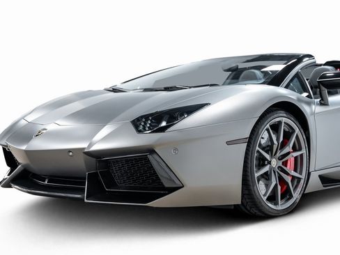 Used 2017 Lamborghini Aventador LP 700-4 image 13