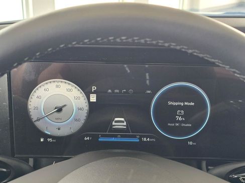 New 2026 Hyundai Elantra Limited FWD image 21