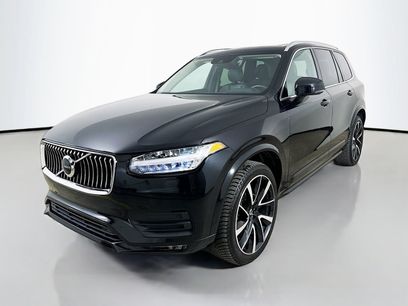 Used 2021 Volvo XC90 T6 Momentum w/ Climate Package