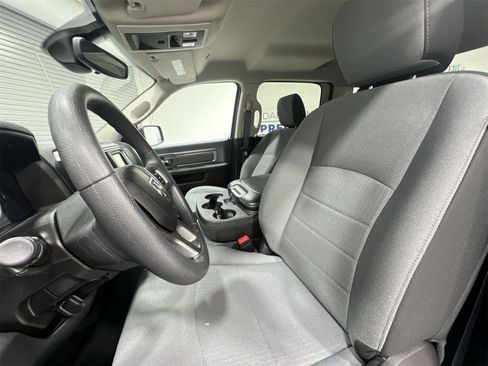 Used 2023 RAM 1500 Classic SLT image 11