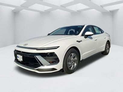 New 2026 Hyundai Sonata SE
