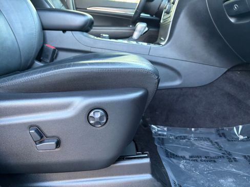 Used 2018 Jeep Grand Cherokee Limited w/ Trailer Tow Group IV image 32