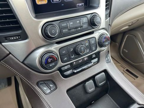 Used 2019 Chevrolet Tahoe LT image 20