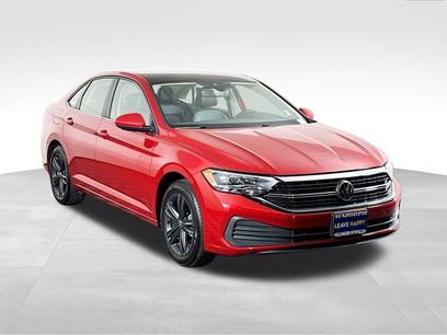 Certified 2024 Volkswagen Jetta SE w/ Panoramic Sunroof Package