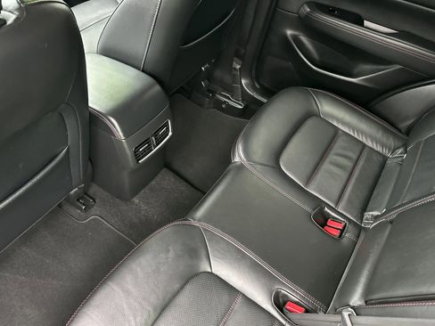 Used 2024 MAZDA CX-5 Carbon Edition image 12
