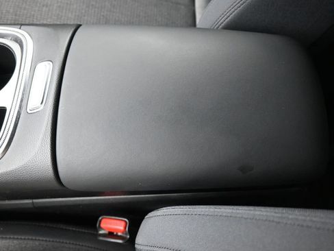 Used 2022 Hyundai Santa Fe SEL w/ Convenience Package image 35